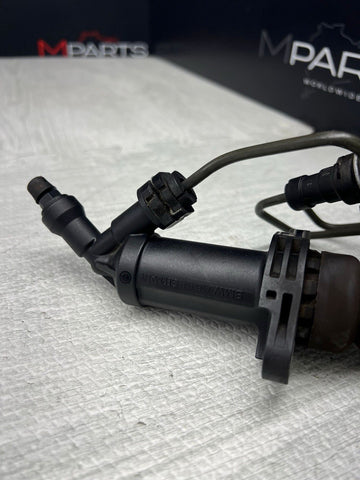 2008-2013 BMW E90 E91 E92 E93 M3 328i 335i SLAVE CLUTCH CYLINDER 6785964