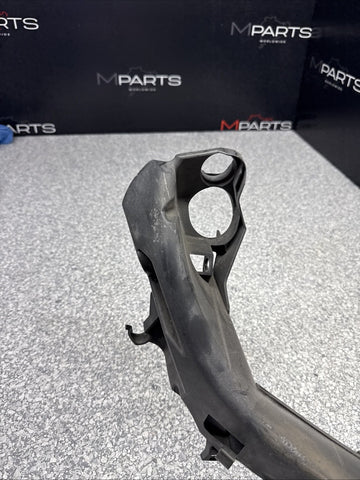 BMW 08-13 E90 E92 E93 M3 RIGHT FRONT HEADLIGHT BRACKET 51648040552 8040552