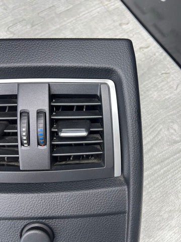 2012-2018 BMW F30 F80 F82 F83 M3 M4 REAR CENTER CONSOLE A/C AIR VENT OEM