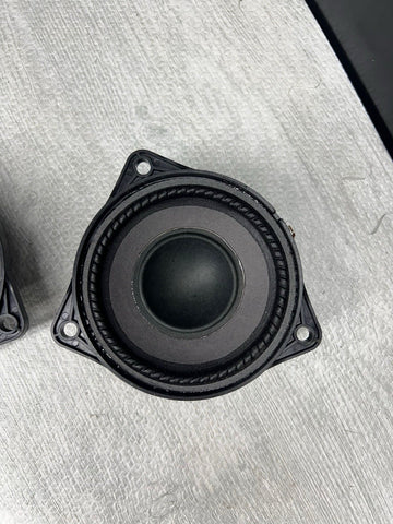 2014-2016 PORSCHE CAYMAN - Front DOOR Mid-Range Speakers Pair (BOSE) 7PP035415F