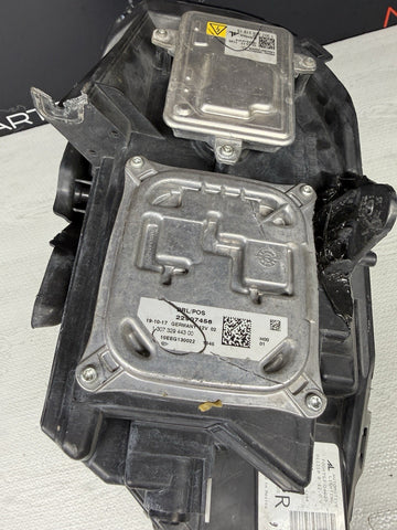 2016-2019 Cadillac CTS V HID Headlight OEM Right Passenger Side 84319720