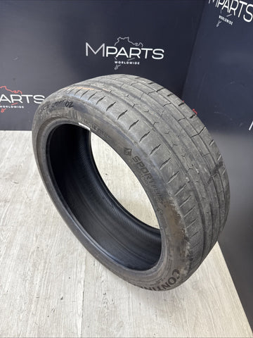 2022 Used Tire 225/40/19 Continental ExtremeContact Sport 02 93Y - 8-9/32nds