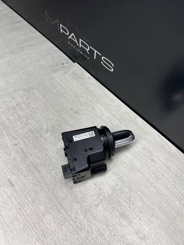 OEM 2013-2021 PORSCHE MACAN IGNITION SWITCH W/KEY FOB 7PP905865F
