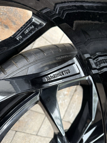 Factory Lamborghini Urus Wheels Tires 23 inch Taigete Perfect Set 4 Genuine OEM