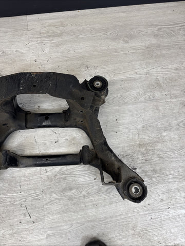 01-06 BMW E46 M3 REAR SUSPENSION SUBFRAME AXLE CARRIER CRADLE