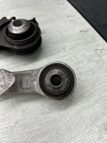 BMW F90 M5 18-23 Rear Left Driver Control Arms Set OEM