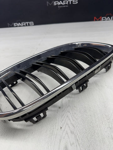 15-20 BMW F80 M3 F82 F83 Front Bumper Kidney Chrome Grilles Grills OEM M4 Badge