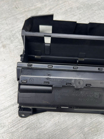 BMW 01-06 E46 M3 Radio Non Navi Mounting Bracket Storage Tray