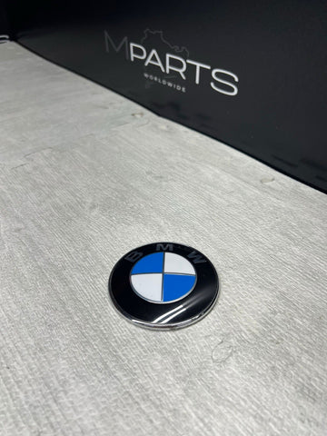 BMW E46 325 330 M3 Convertible Emblem Roundel Trunk Logo 7019946 51137019946