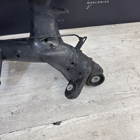 BMW E90 E92 E93 M3 08-13 REAR AXLE CARRIER SUB FRAME CROSSMEMBER CRADLE