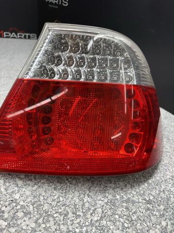 04-06 BMW 325Ci 330Ci Coupe Taillight LED Right Passenger Tail Light 6920700 OEM