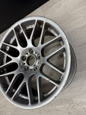 BMW 01-06 E46 M3 163M OEM 19 Rear 19x9.5 ZCP Competition Rim Wheel *Cracked