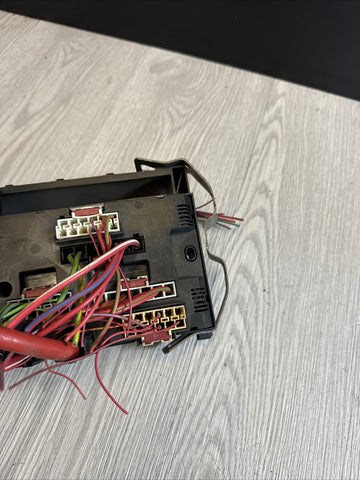 BMW OEM M5 M6 750I 650I 640I F06 F12 FRONT POWER DISTRIBUTION RELAY FUSE BOX