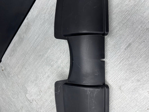 06-13 BMW E90 325 328I 335I FRONT HOOD AIR INTAKE SUCTION DUCT VENT 7541738 OEM