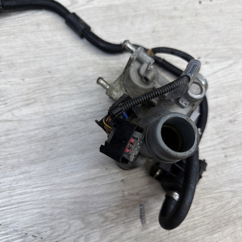 08-13 OEM BMW E90 E92 E93 M3 S65 Engine Idle Control Valve Actuator 7838024