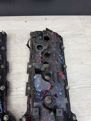 08-13 BMW E90 E92 E93 M3 S65 V8 Valve Covers Pair Paint Splatter 7838268 7838267