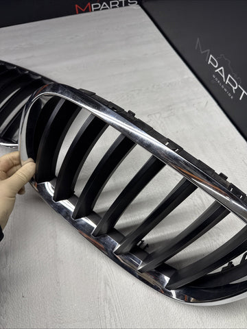 06-14 BMW E70 E71 X5 X6 Front Left & Right Grille Air Vent Trim Set Assy OEM