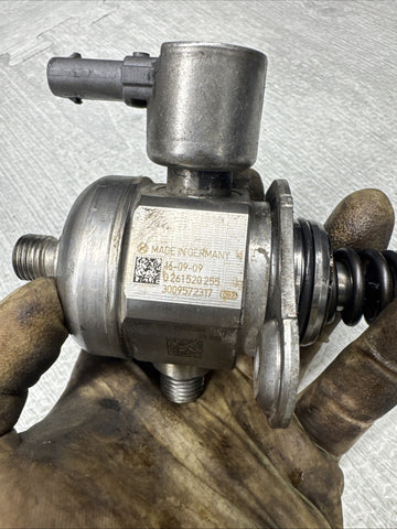 15-20 OEM BMW F80 F82 F83 F87 M2 M3 M4 Engine S55 HPFP High Pressure Fuel Pump