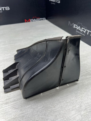 BMW 15-20 F80 F82 F83 M3 M4 LEFT AIR DUCT SHROUD 51748054265 8054265 ORIGINAL