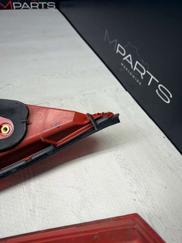 BMW E63 E64 650i M6 (2005-2010) OEM Right Passenger Side Tail Light Assembly