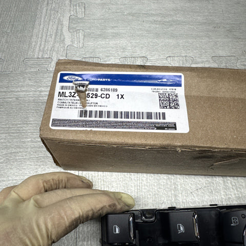 2021-2023 Ford F-150 front driver Power Window Mirror Fold Master Switch new OEM