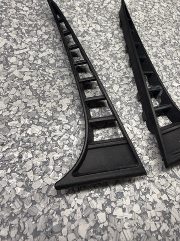 15-20 OEM BMW F80 F82 F83 M3 M4 Rear Bumper Lower Grilles Trims