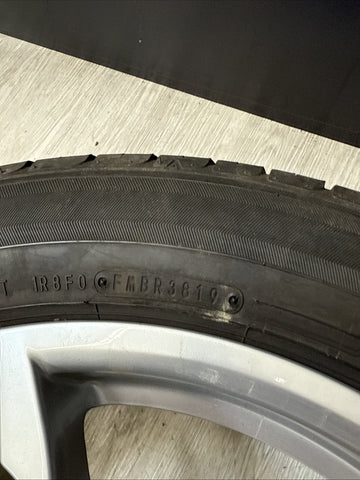 2015-2018 Porsche Macan Front Wheel 19x8 5 Double Spoke W/ Tire