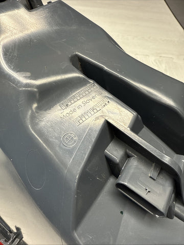 18-20 OEM BMW F32 F33 F82 F83 M4 LCI Rear Right Passenger Side Outer Tail Light