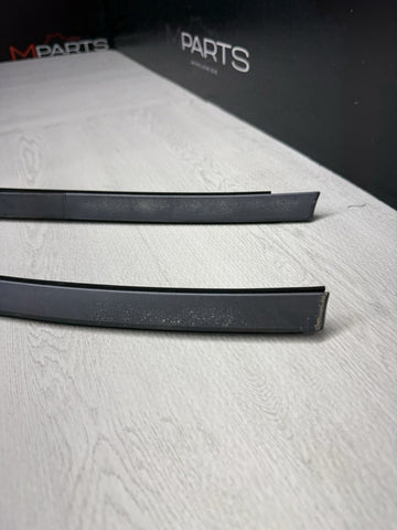 BMW E46 325 330 M3 Roof Rails Moldings Trims Pair Coupe OEM