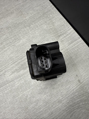 BMW 01-06 E46 M3 S54 VANOS Control Solenoid Valve Block MCU