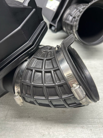 BMW 20-25 X5M X6M F95 F96 S63 Engine Air Intake Filter Housing Intakes Set OEM