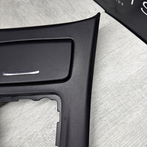BMW E90 E92 M3 08-13 MANUAL CIC LEATHER CENTER CONSOLE TRIM OEM *Notes*