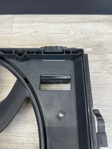 08-13 BMW E90 E92 E93 M3 S65 Engine Radiator Cooling Electric Fan *Housing Crack