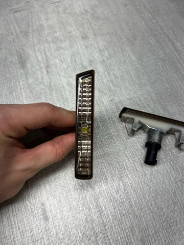 BMW SIDE MARKER SET 01-06 BMW E46 M3 E38 740 750 Front Side Marker Lamps