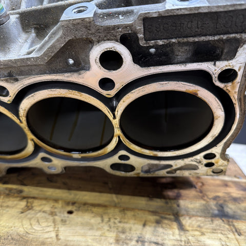00-03 HONDA S2000 ENGINE BLOCK BARE SHORT BLOCK AP1 S2K *Crack*