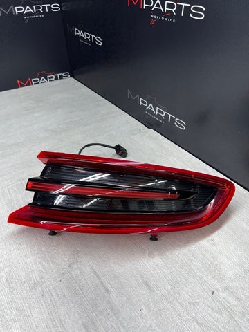 2015-2018 PORSCHE MACAN - Right Outer TAIL Light / LAMP 95B945096N
