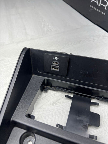 2024-2025 FORD MUSTANG GT CENTER CONSOLE WIRELESS CHARGER PHONE COVER PANEL OEM