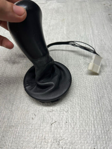 06-10 BMW E60 E63 E64 M5 M6 SMG Transmission Shift Knob & Boot 7898248