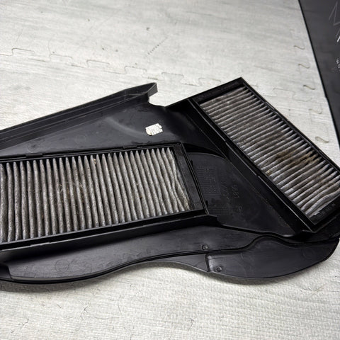 08-13 Bmw E92 M3 Front Right Upper Top Cabin Micro Filter Housing Cover Oem