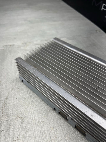 04-10 BMW E90 E60 E63 Harman Becker Logic 7 Top Hifi DSP Amplifier Amp 6974723