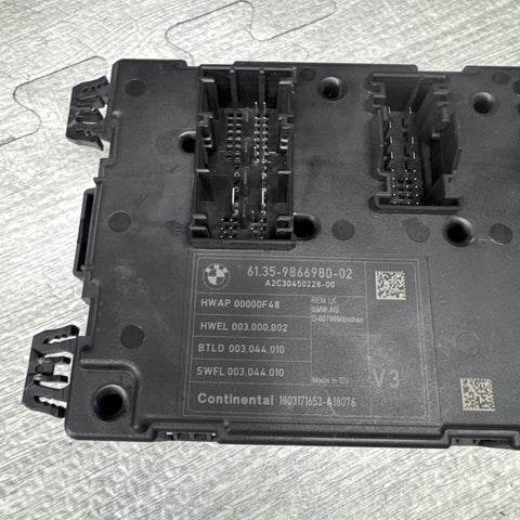 12-18 BMW F30 F32 F80 F82 REM Rear Body Control Unit Electronic Module BCM V3