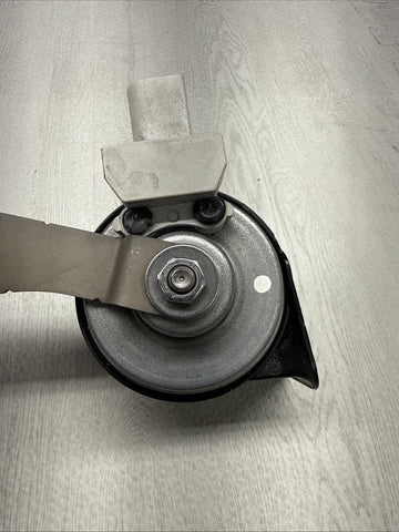 21-25 OEM BMW G80 G82 G83 M3 M4 Fanfare Horn Signal Low Tone + Bracket