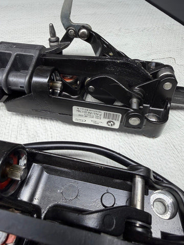 BMW E64 650 650CI M6 OEM CONVERTIBLE SET TOP MOTOR MOTORS LATCH LATCHES FRONT