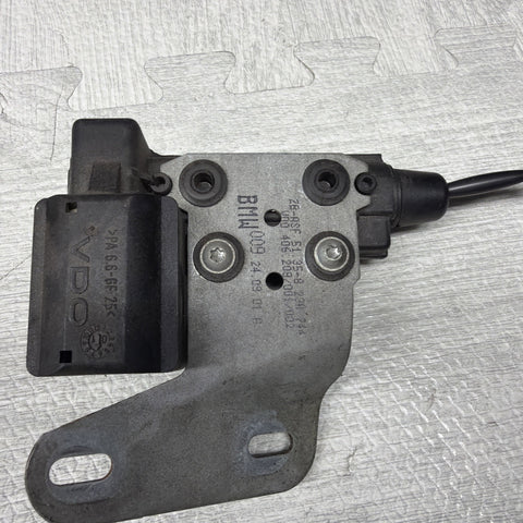 BMW E46 M3 330ci 325ci PASSENGER REAR WINDOW VENT REGULATOR MOTOR 8238744