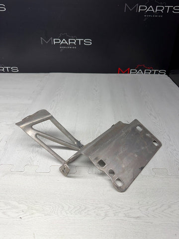 08-13 BMW E90 E92 E93 M3 Front Bumper Left Driver Side Bracket Mount OEM