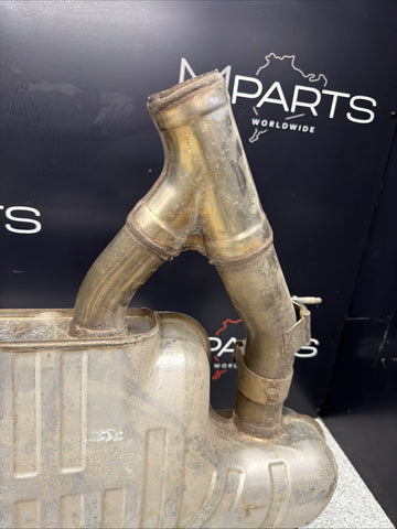 BMW 15-20 F80 F82 F83 M3 M4 CS Stock Factory OEM Exhaust Muffler