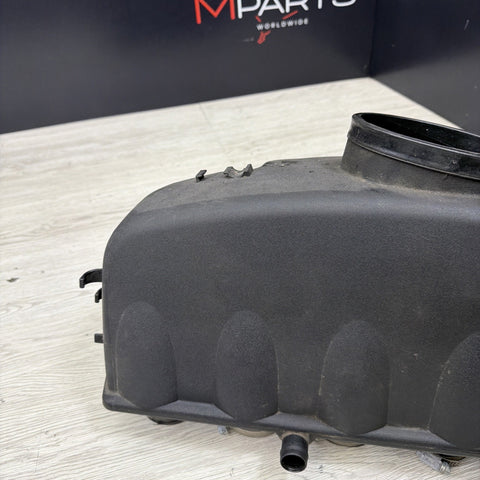 BMW 01-06 E46 M3 S54 Plenum Chamber Manifold Air Box Intake 7831305