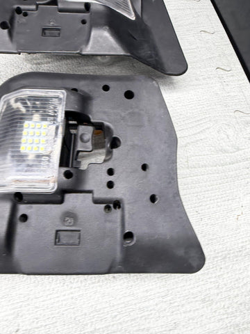 2001–2006 BMW E46 Tail Light Bulb Holder Left & Right Pair OEM 257041L / 257042R