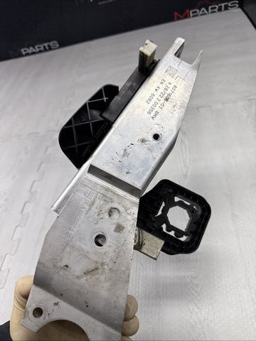 BMW G80 G82 G83 M3 M4 FRONT BUMPER LEFT IMPACT BAR BRACKET 51118071605 ORIGINAL