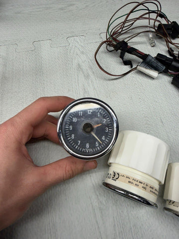 BMW E36 Z3M Z3 M Center Dash Battery Voltage Voltmeter Gauges Meters Set OEM